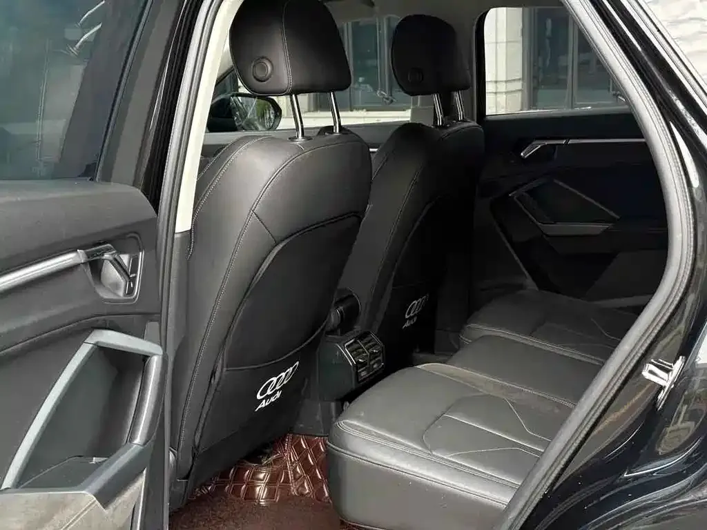 Audi Q3 Sportback — фото 6