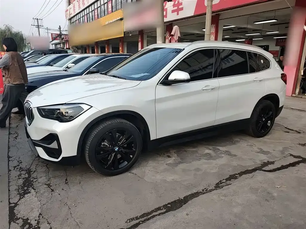 BMW X1 2021 из CN, фото 5