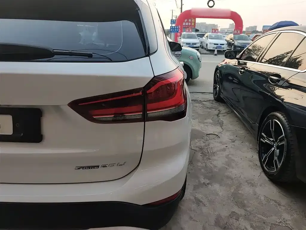 BMW X1 2021 из CN, фото 8
