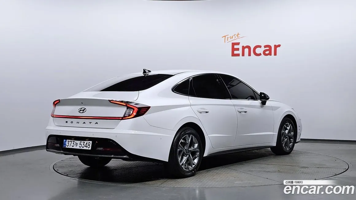 Hyundai Sonata — фото 2