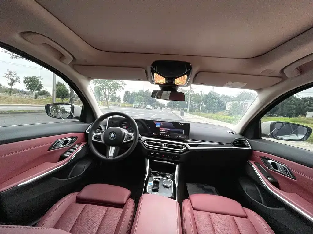 BMW i3 2024 из CN, фото 2