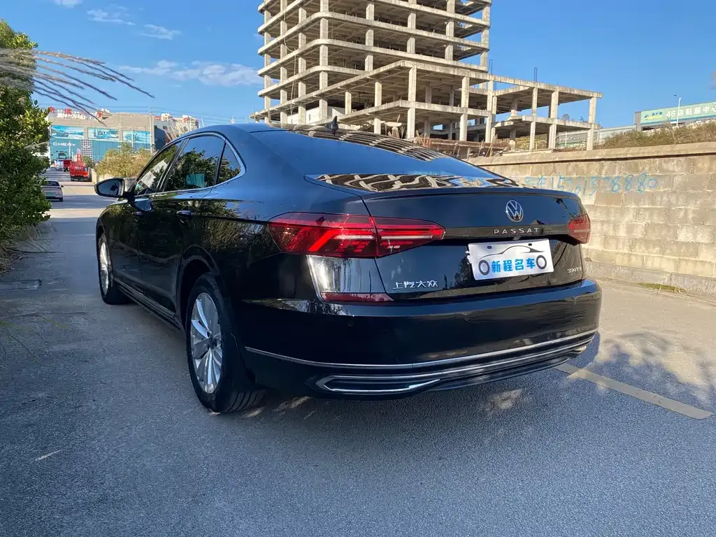 Volkswagen Passat 2021 из CN, фото 4