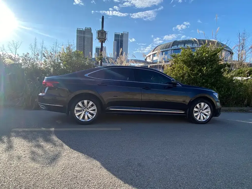 Volkswagen Passat 2021 из CN, фото 7