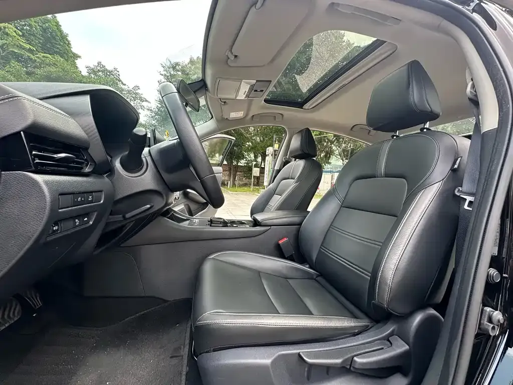 Nissan Sylphy 2022 из CN, фото 4