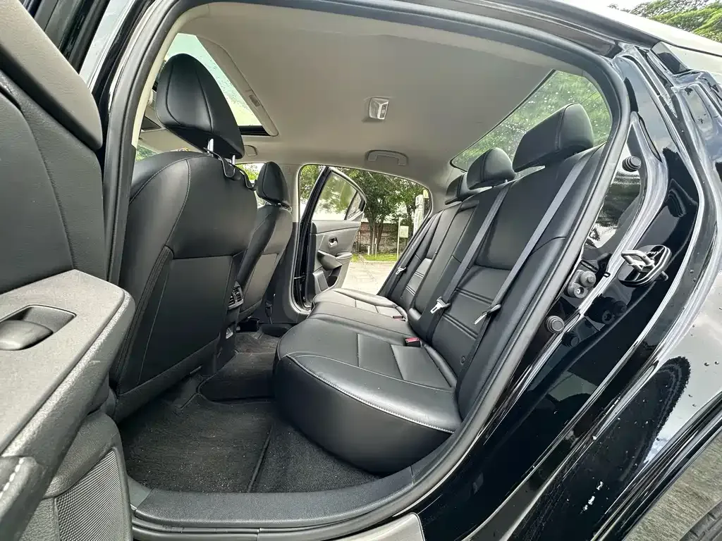 Nissan Sylphy 2022 из CN, фото 6