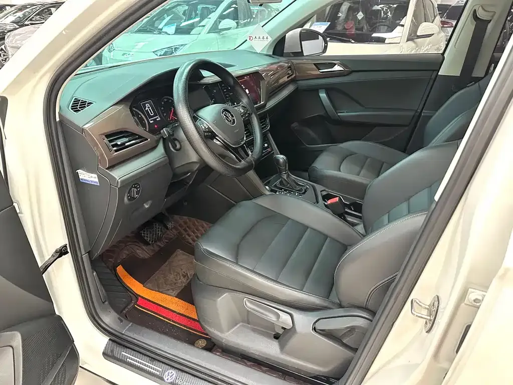 Volkswagen Tharu 2021 из CN, фото 8