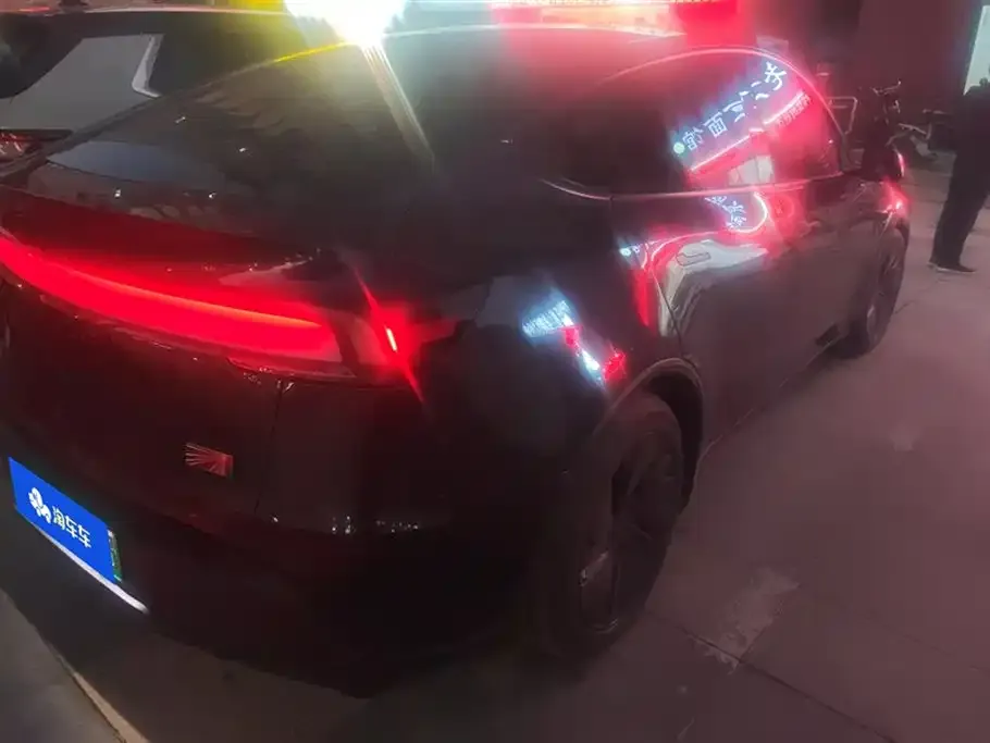 Tesla Model Y 2025 из CN, фото 3