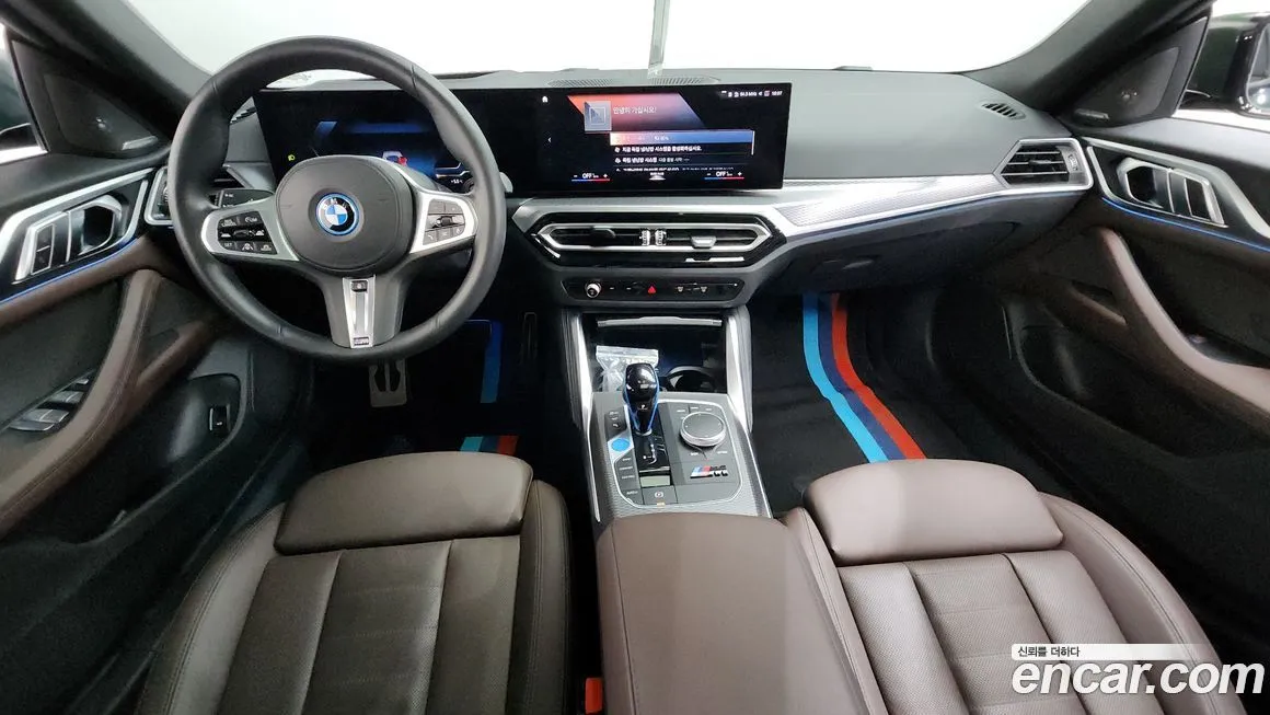 BMW i4 — фото 7