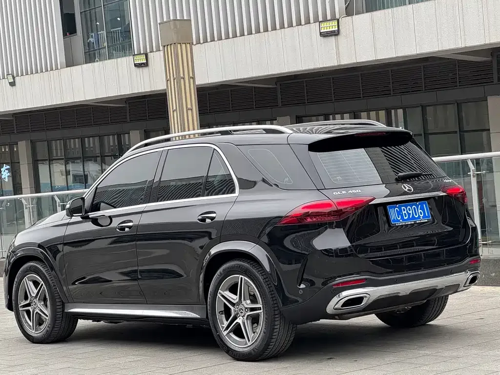 Mercedes-Benz GLE — фото 6