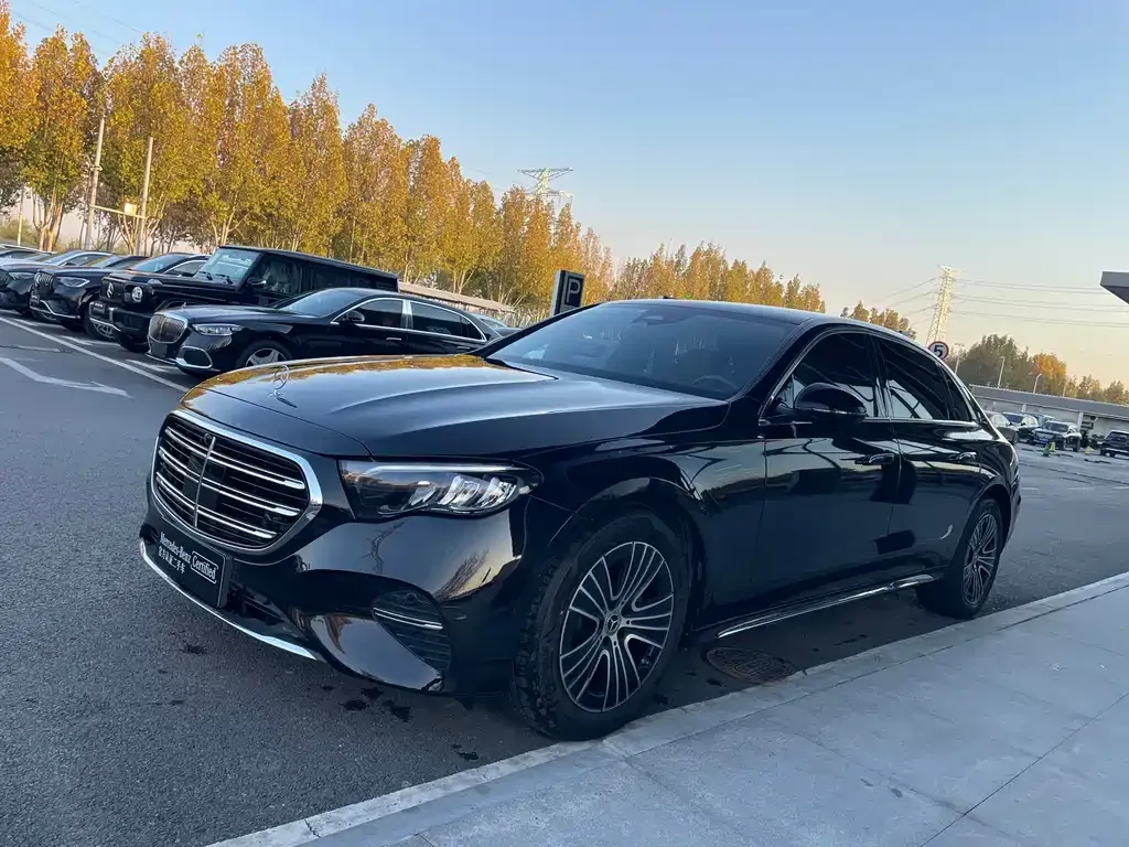 Mercedes-Benz E-Class 2025 из CN, фото 1