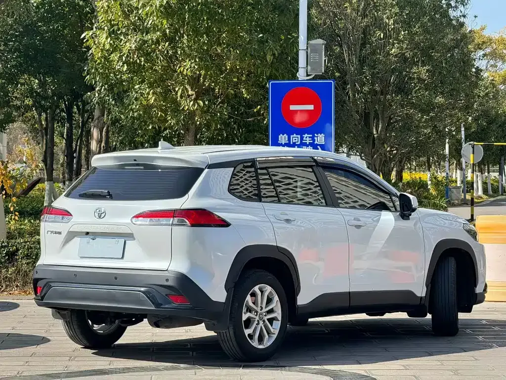 Toyota Frontlander 2024 из CN, фото 5