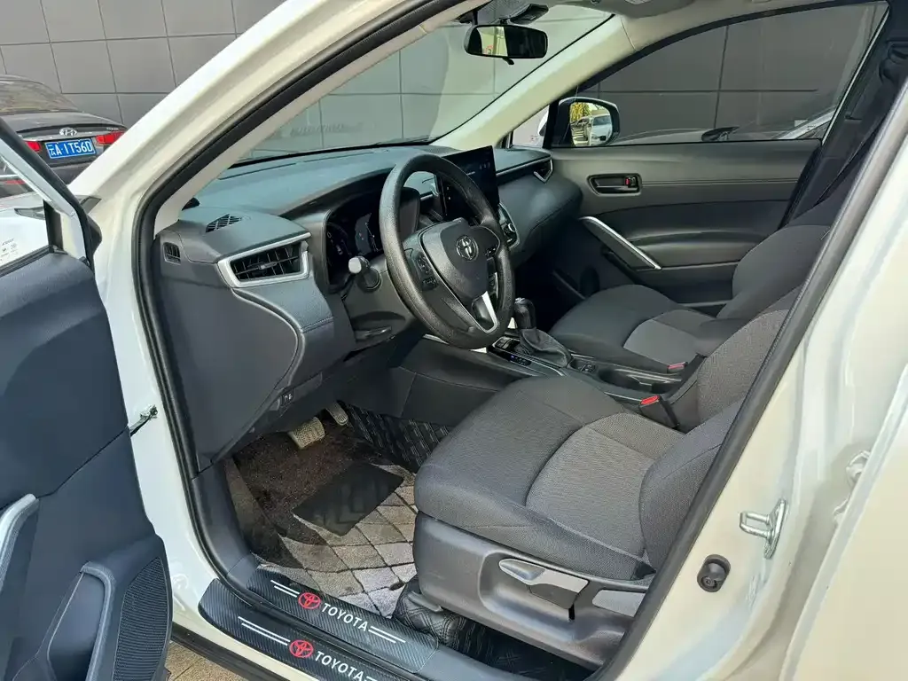 Toyota Frontlander 2024 из CN, фото 6