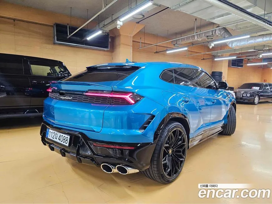 Lamborghini Urus — фото 3