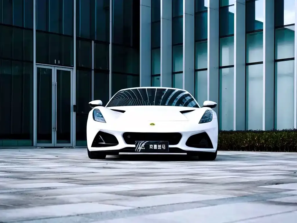 Lotus Emira — фото 2