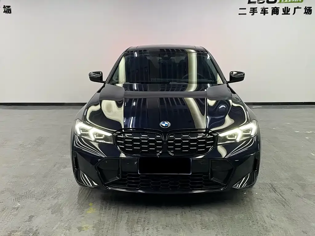 BMW 3 Series 2023 из CN, фото 2