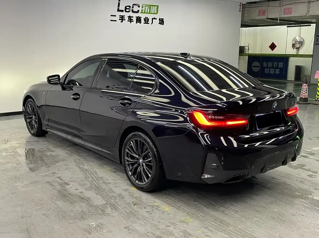 BMW 3 Series 2023 из CN, фото 4