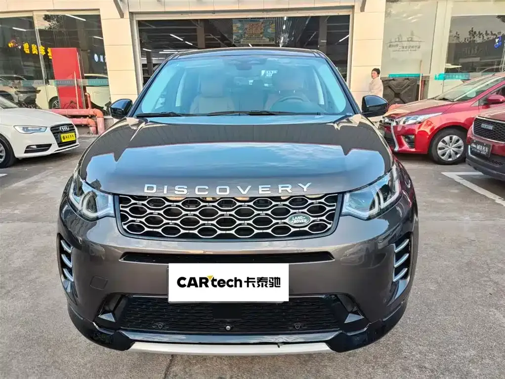 Land Rover Discovery Sport — фото 2