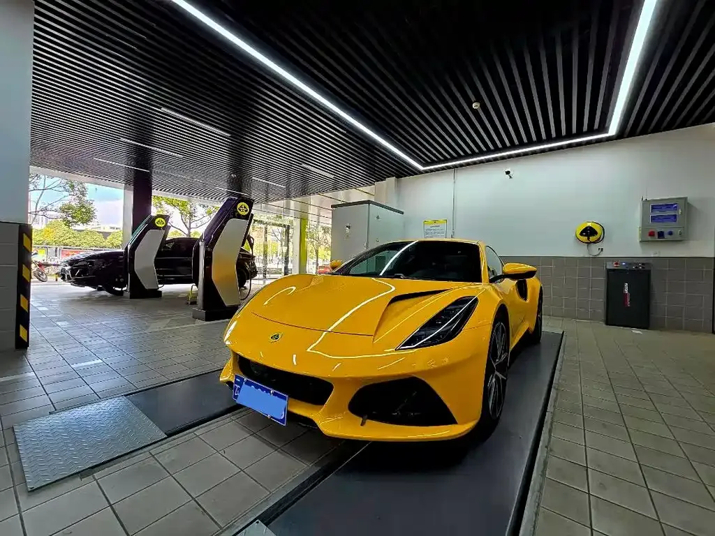 Lotus Emira 2024 из CN, фото 1