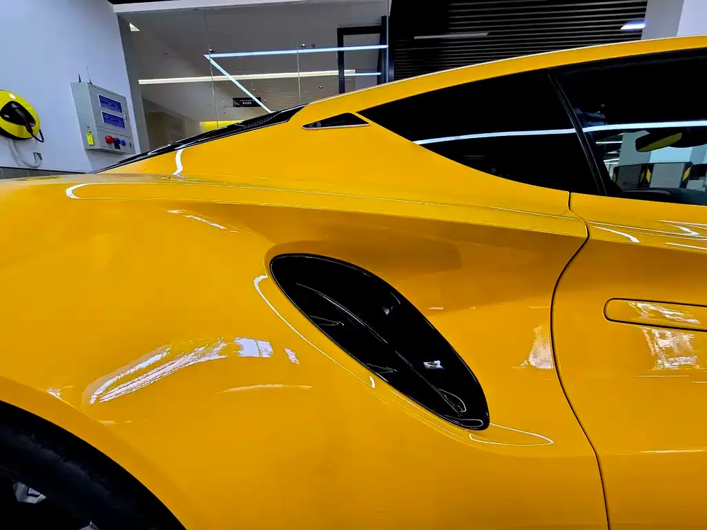 Lotus Emira 2024 из CN, фото 4