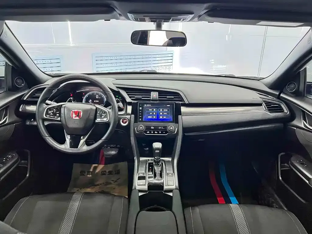 Honda Civic 2022 из CN, фото 8