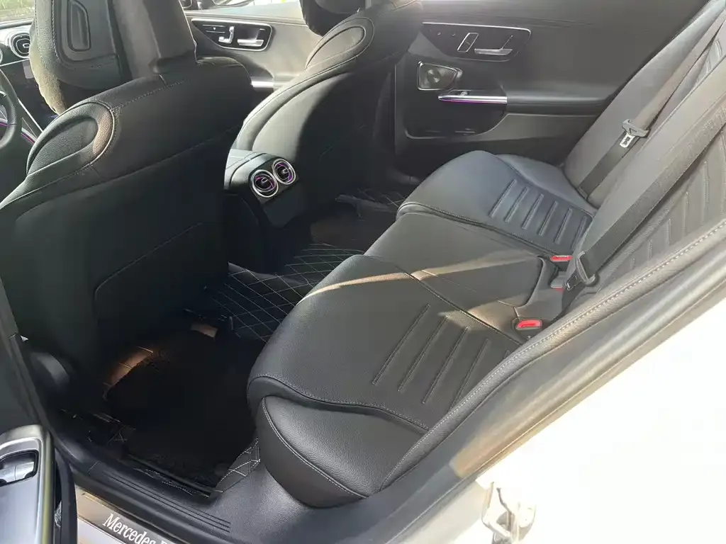 Mercedes-Benz C-Class 2024 из CN, фото 4
