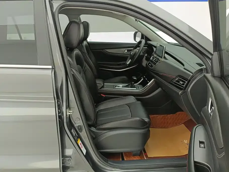 Changan CS75 2023 из CN, фото 8