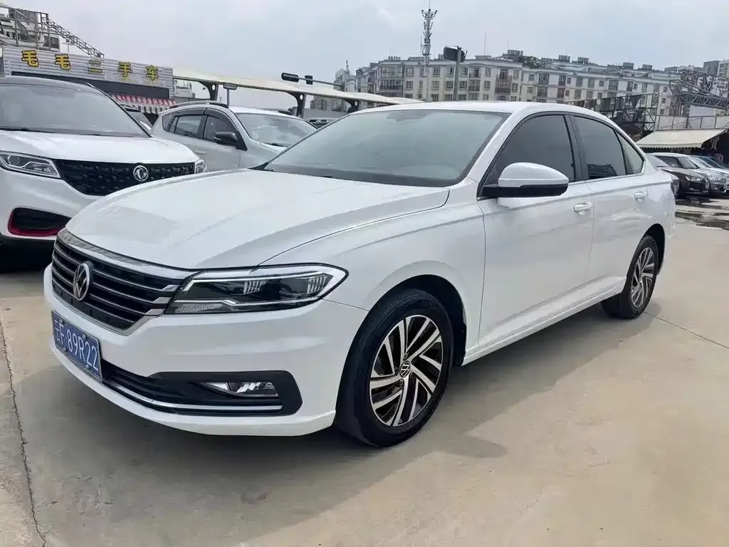 Volkswagen Lavida 2022 из CN, фото 1