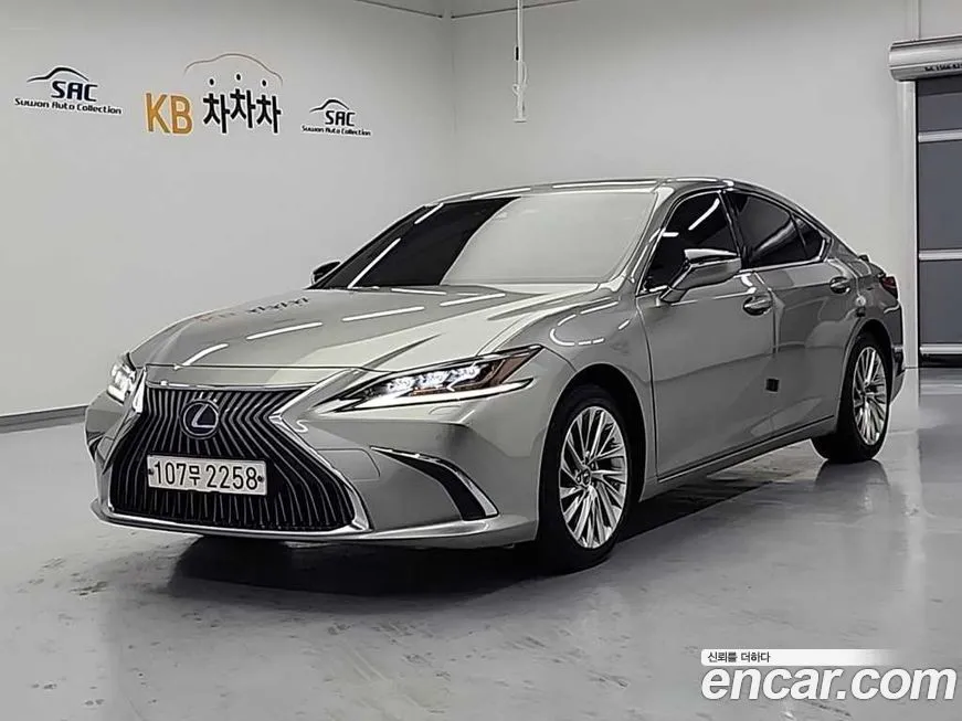 Lexus ES 2021 из KR, фото 1