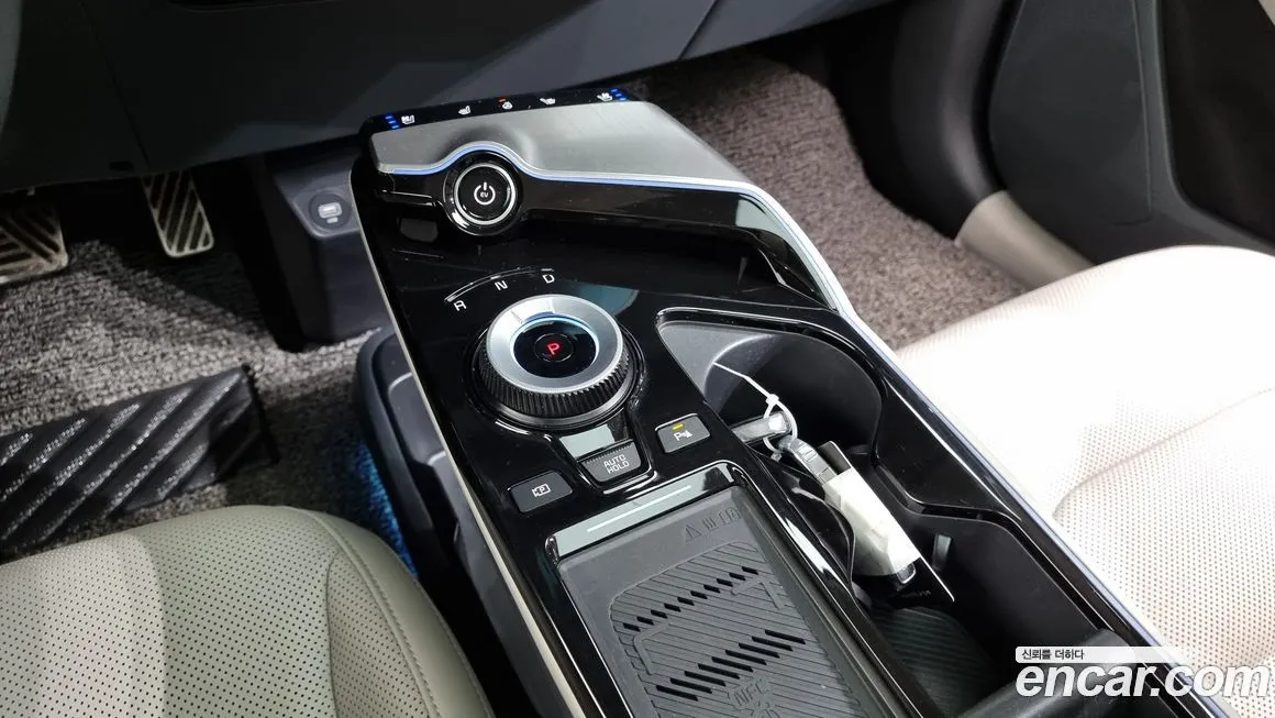 Kia EV6 — фото 9
