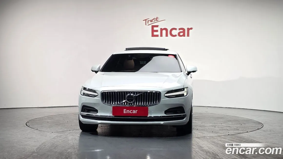 Volvo S90 — фото 3