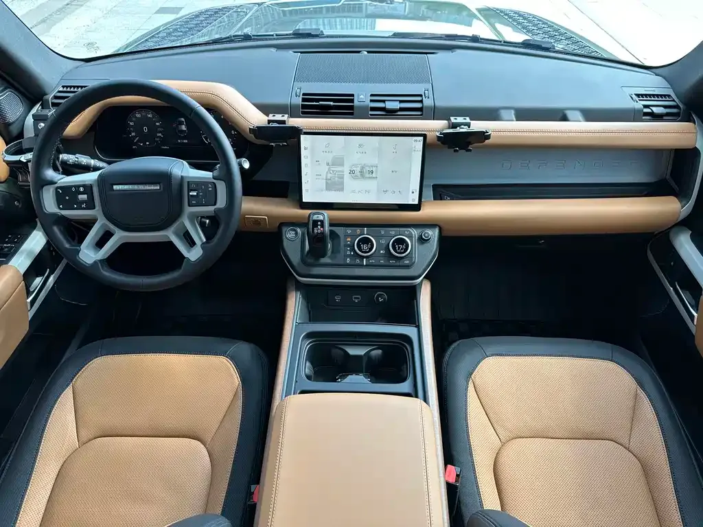 Land Rover Defender — фото 9
