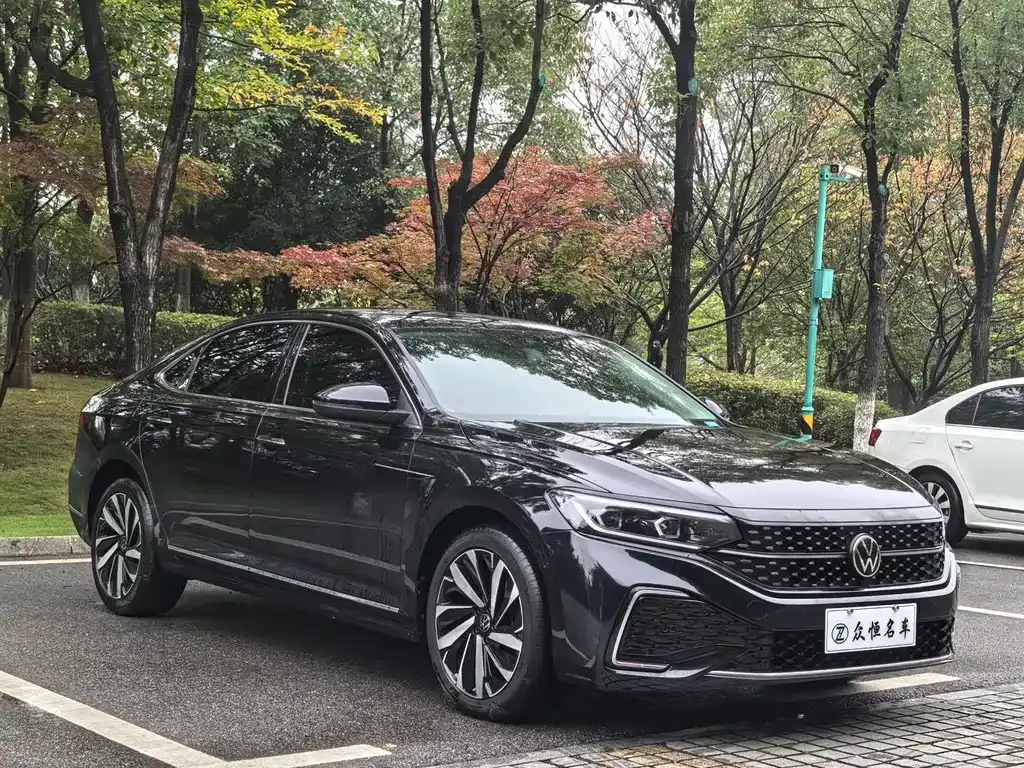 Volkswagen Passat 2022 из CN, фото 3