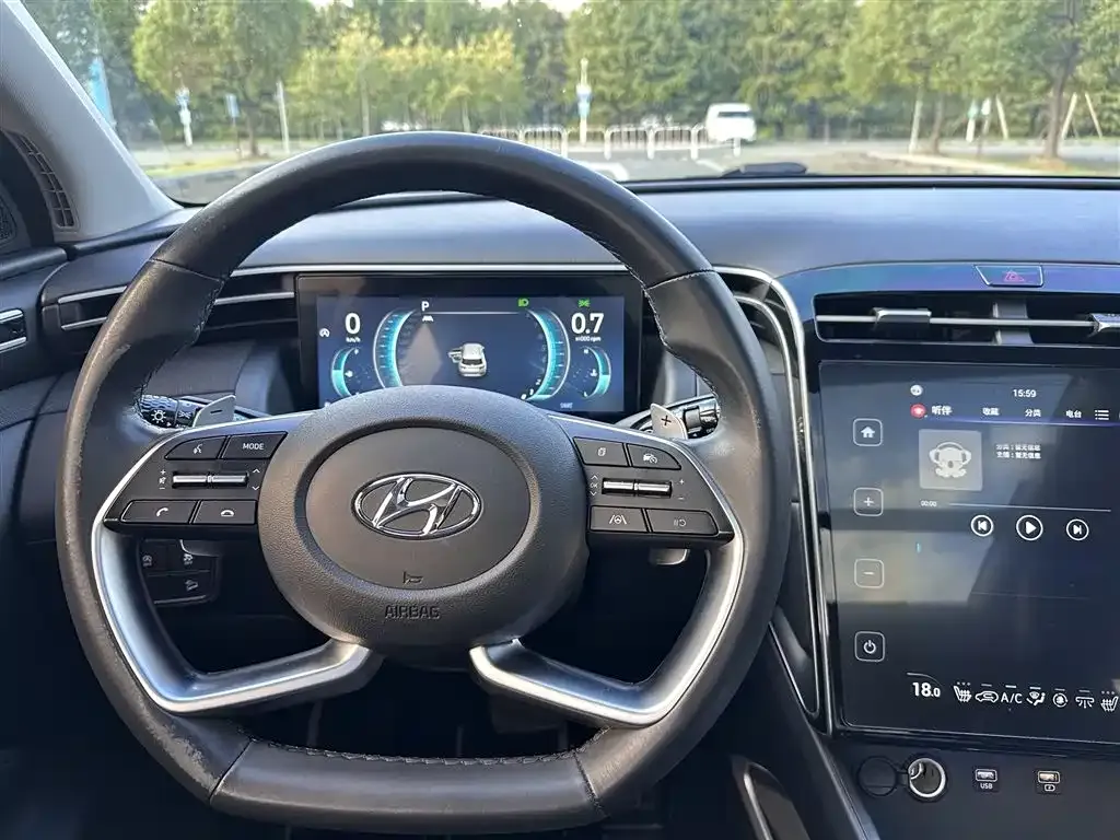 Hyundai Tucson 2022 из CN, фото 10