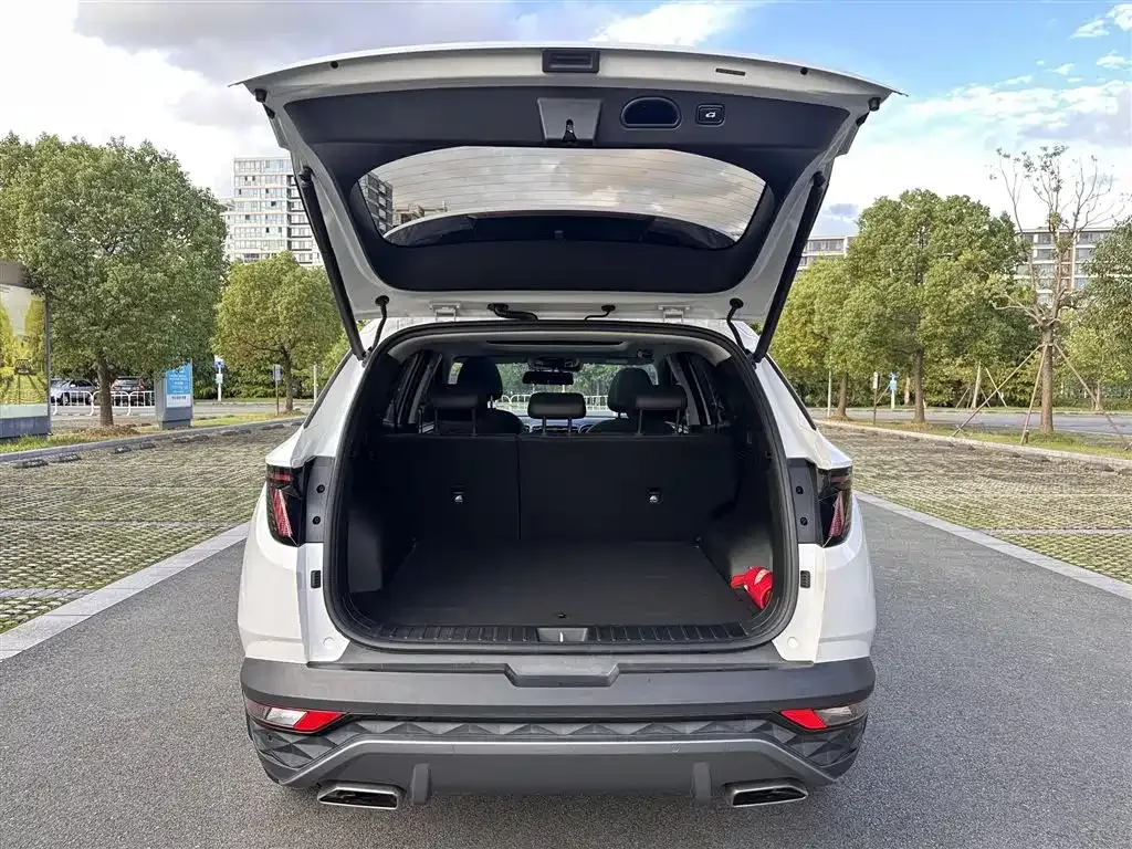 Hyundai Tucson 2022 из CN, фото 7