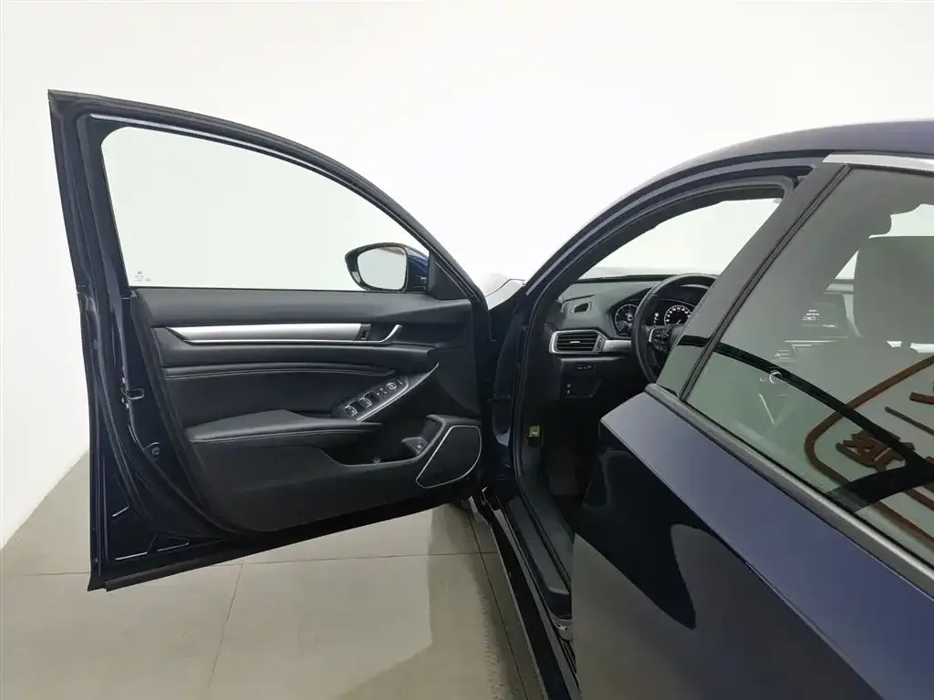 Honda Inspire 2022 из CN, фото 8