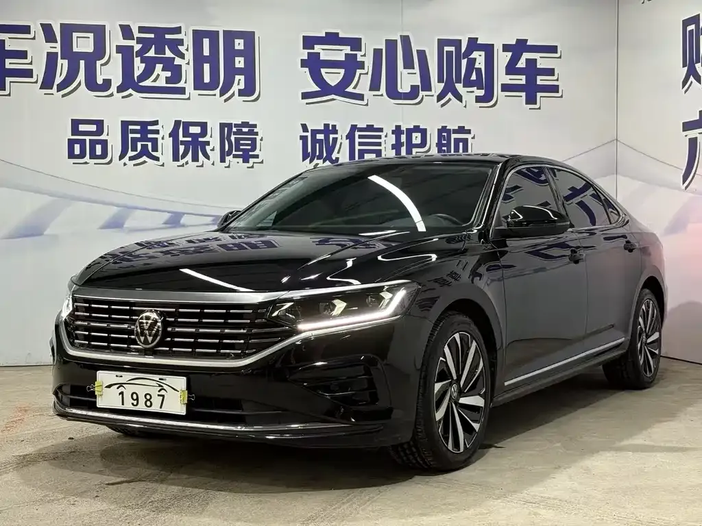 Volkswagen Passat 2023 из CN, фото 1