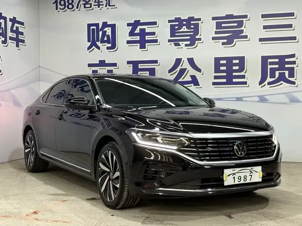 Volkswagen Passat 2023 из CN, фото 3