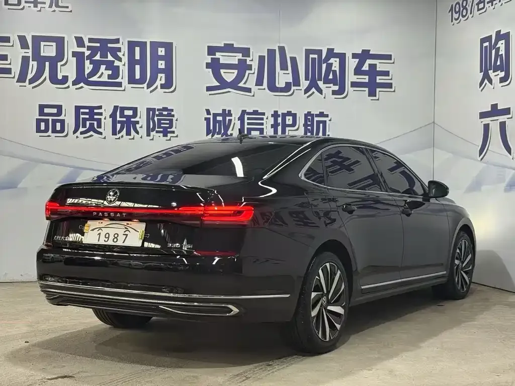 Volkswagen Passat 2023 из CN, фото 4