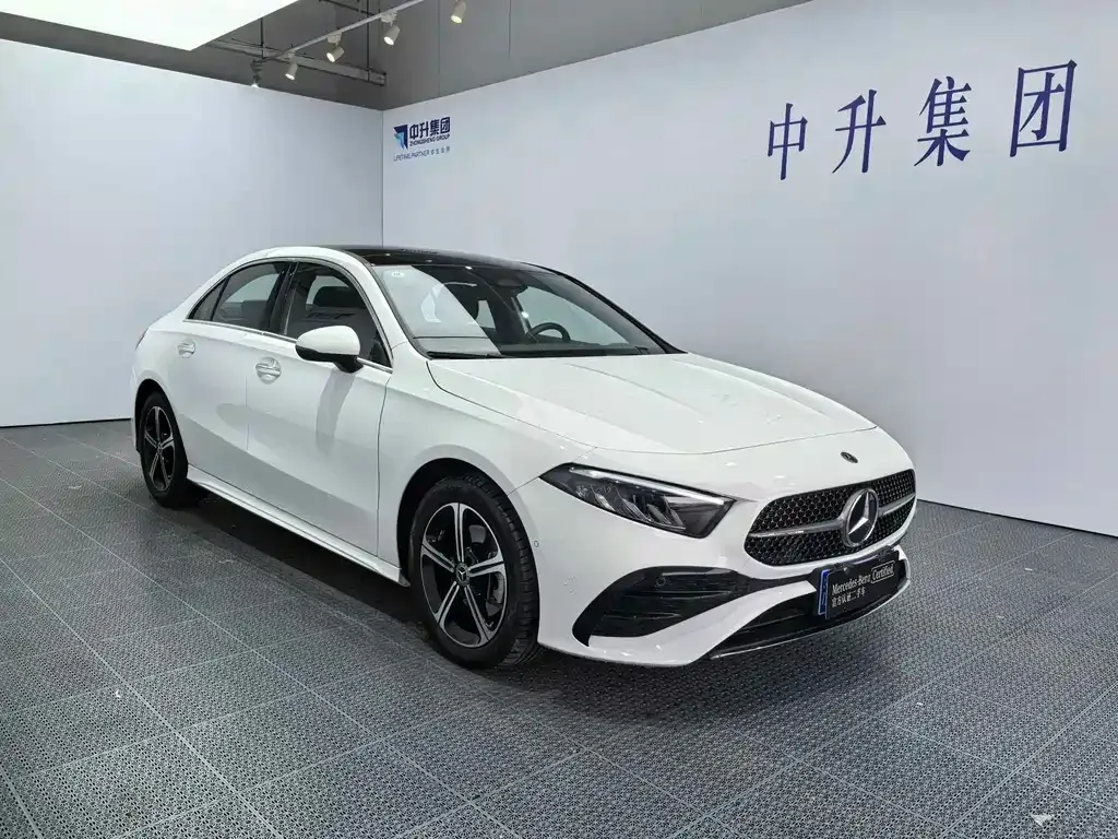 Mercedes-Benz A-Class 2024 из CN, фото 2
