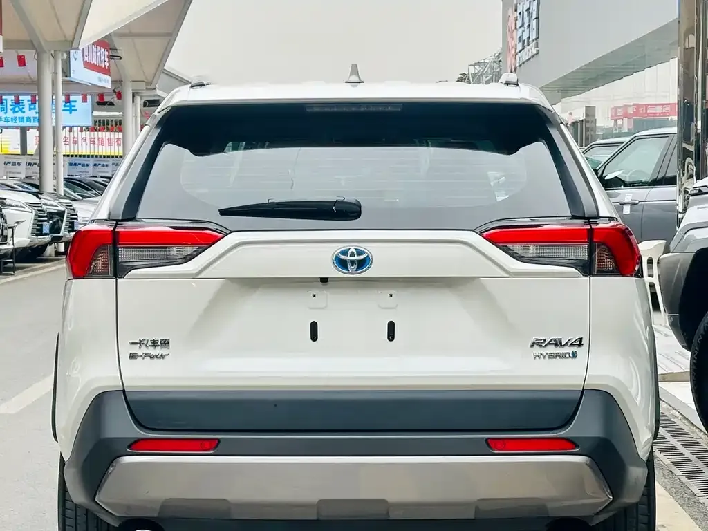 Toyota RAV4 2021 из CN, фото 3