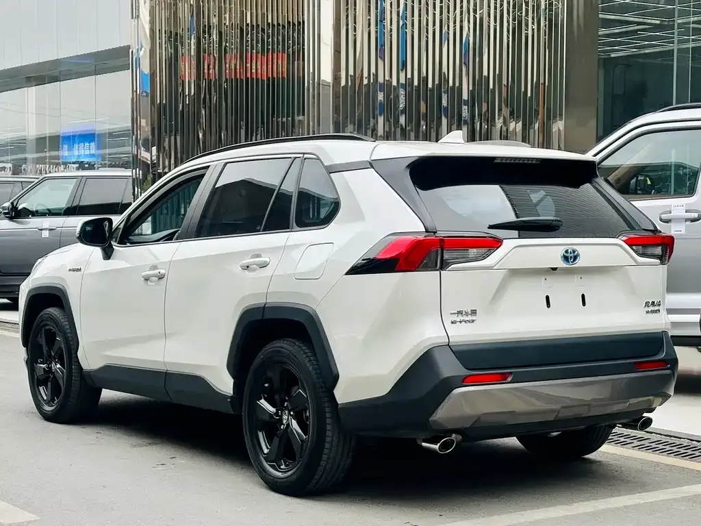 Toyota RAV4 2021 из CN, фото 4