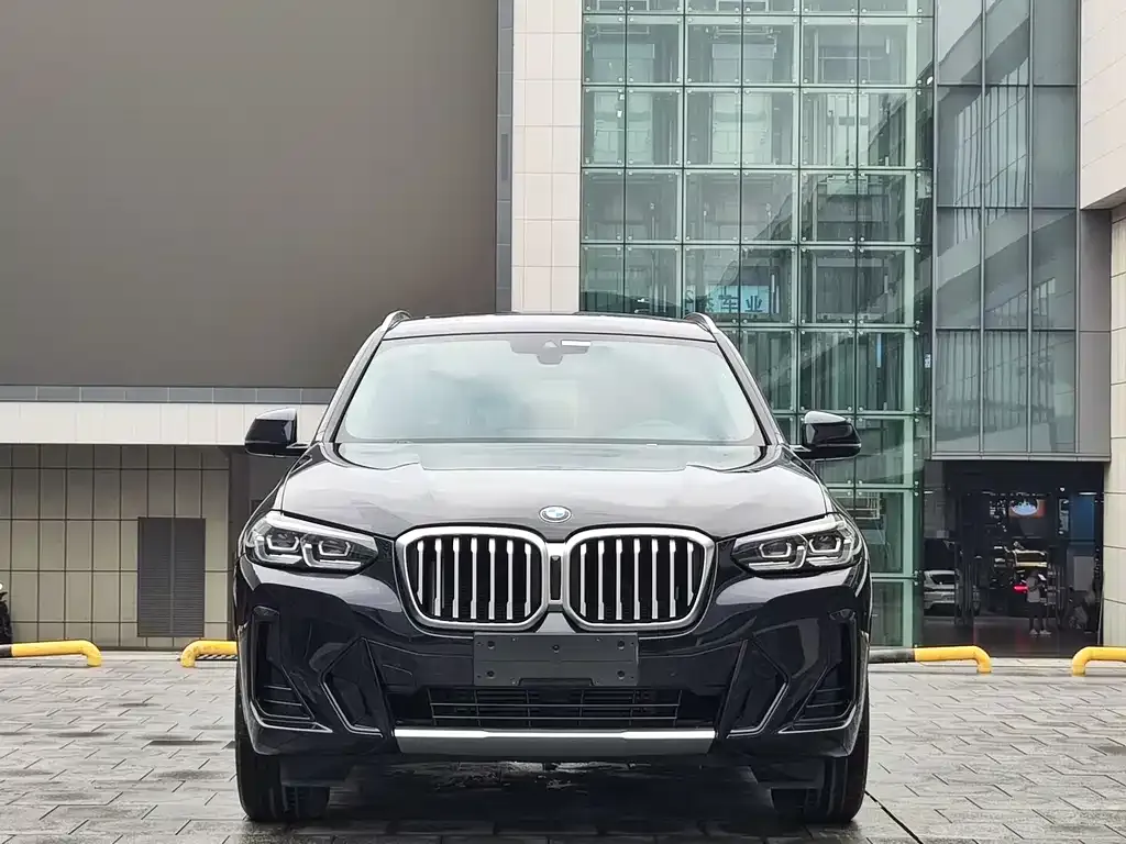 BMW X3 — фото 2
