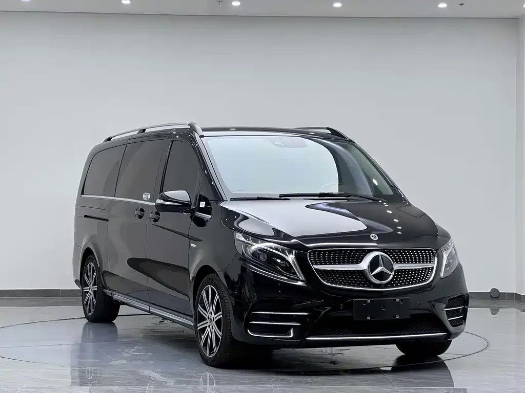 Mercedes-Benz V-Class 2024 из CN, фото 3