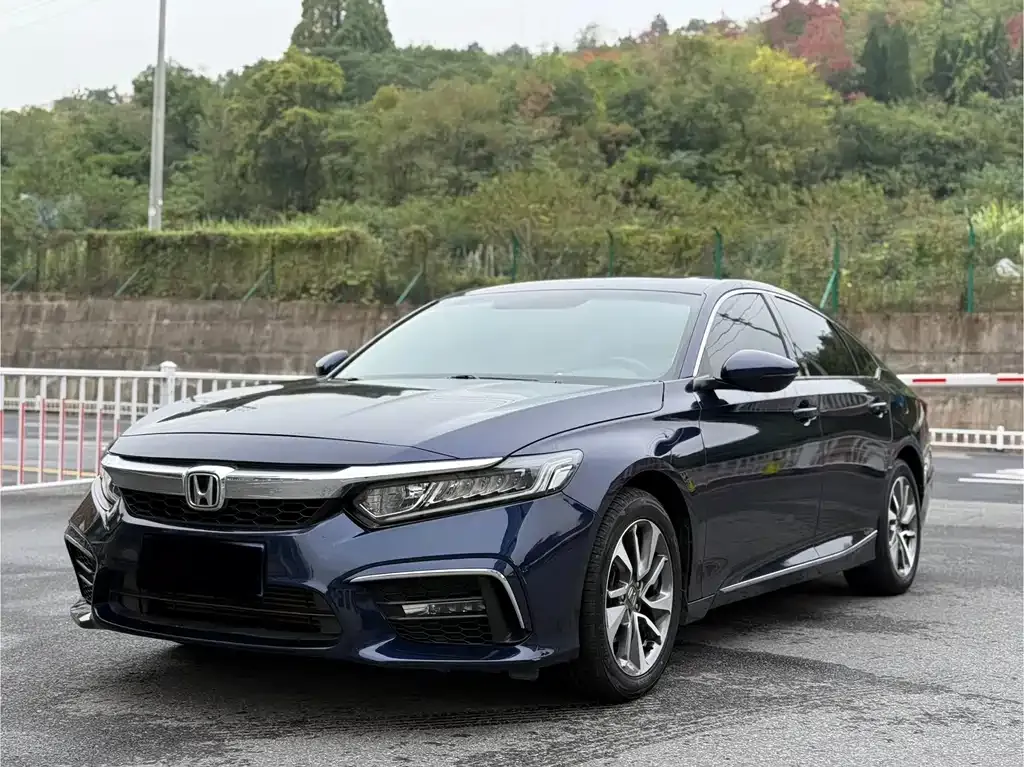 Honda Inspire — фото 1