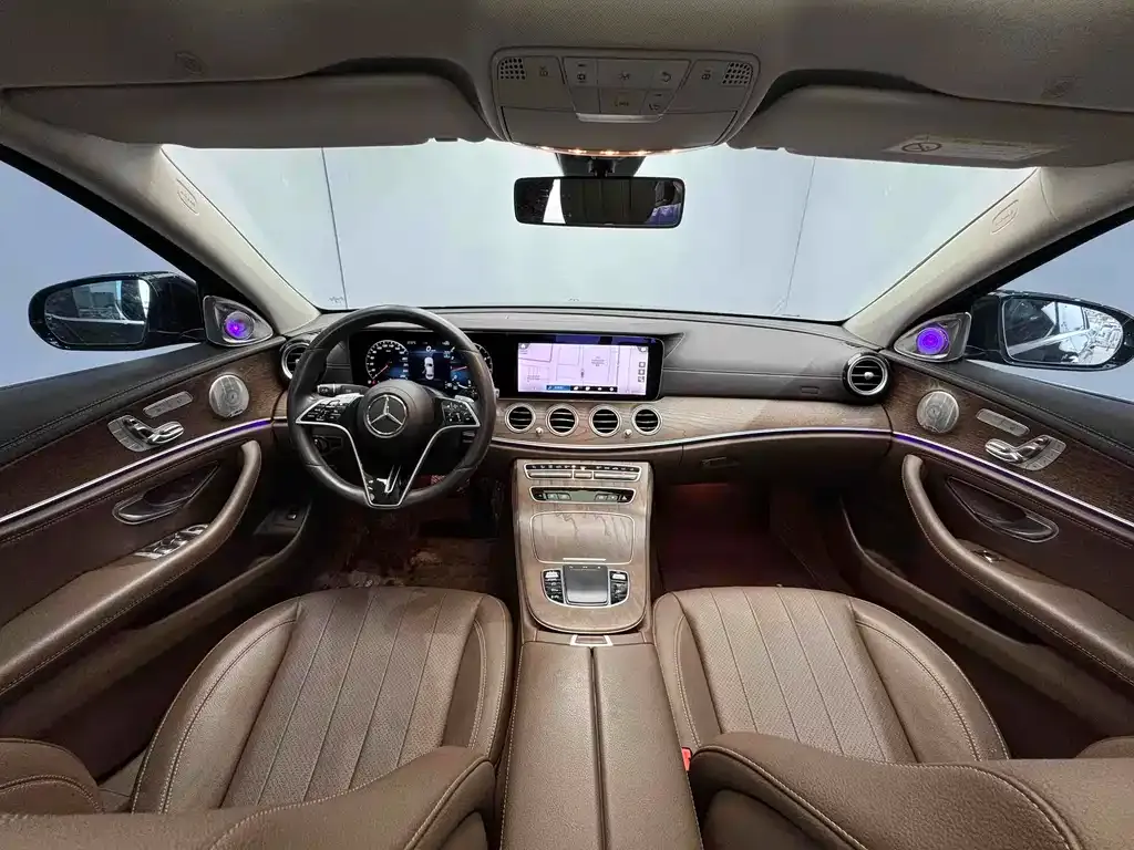 Mercedes-Benz E-Class 2023 из CN, фото 8