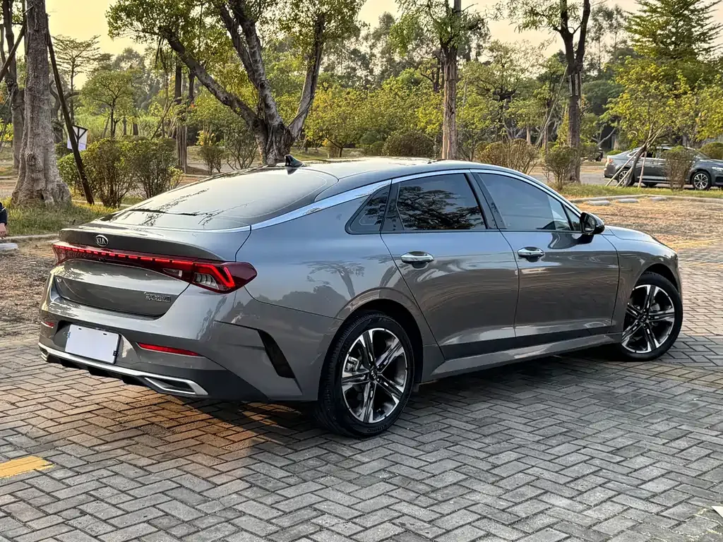 Kia K5 2021 из CN, фото 3