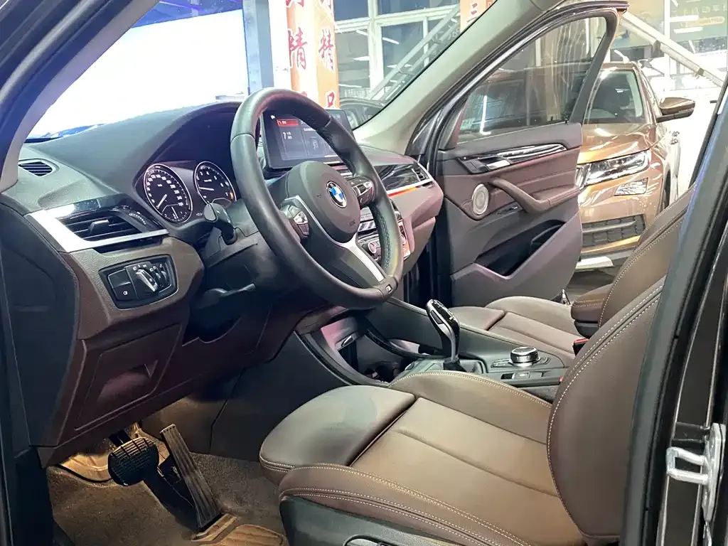 BMW X1 2022 из CN, фото 9