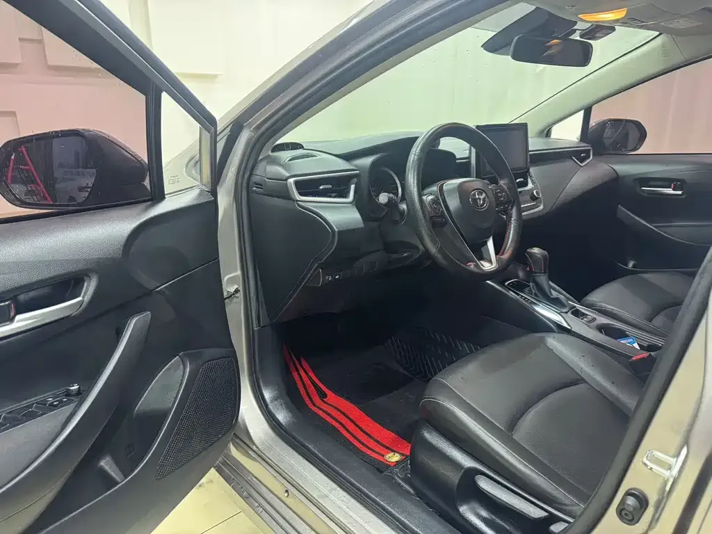 Toyota Corolla 2021 из CN, фото 7