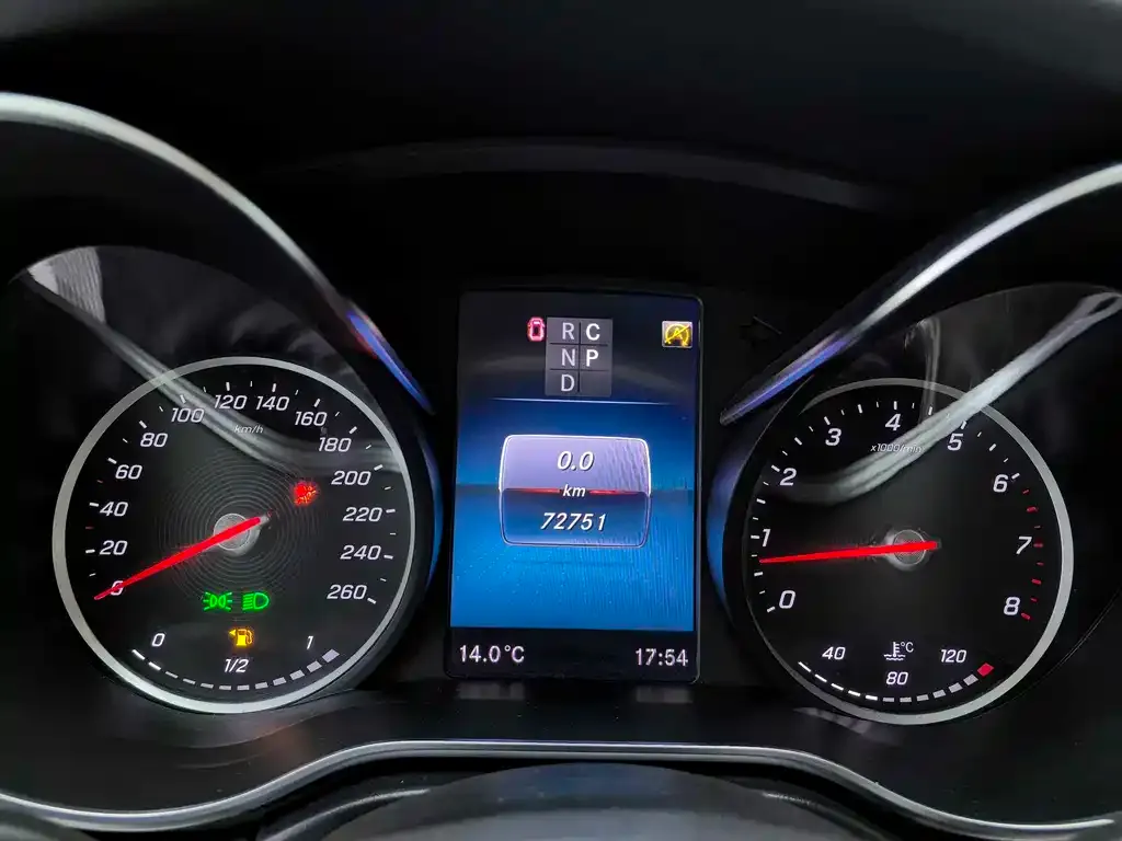 Mercedes-Benz V-Class 2021 из CN, фото 8