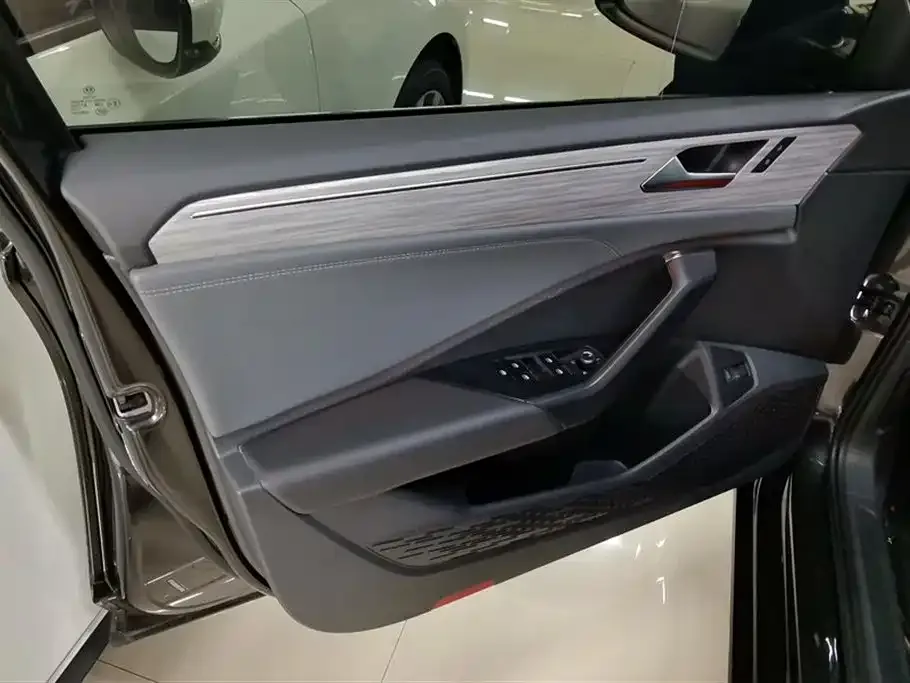 Volkswagen Sagitar 2024 из CN, фото 7